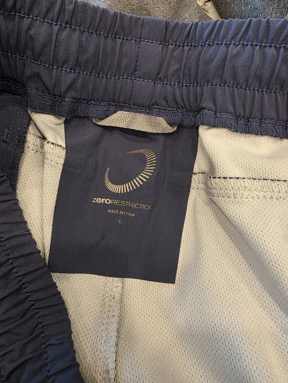 Zero Restrictions Athletic Hybrid Jogger Pants Large